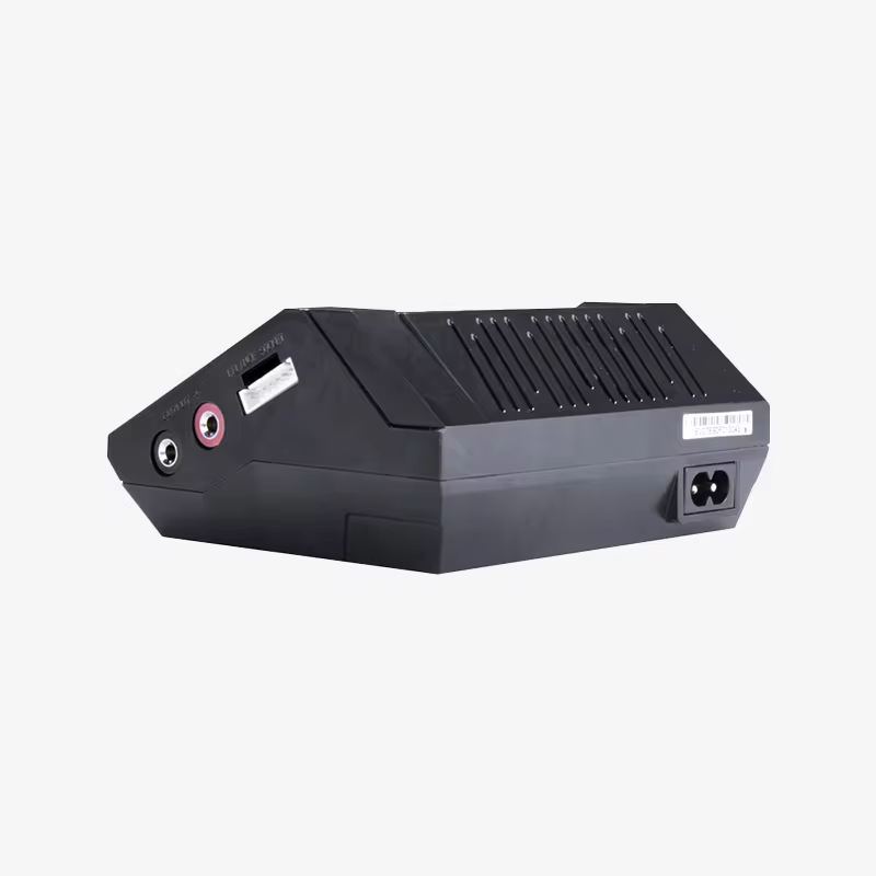 Caricabatterie Intelligente EV - Lipo Battery Charger recensione e prezzo